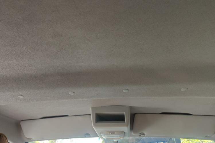 Used Dongfeng Yufeng  Headliner