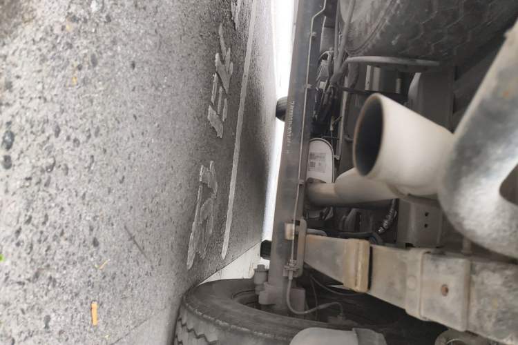 Used Dongfeng Yufeng  Chassis Rear
