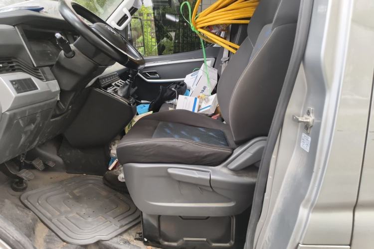 Used Dongfeng Yufeng  Left Front Seat