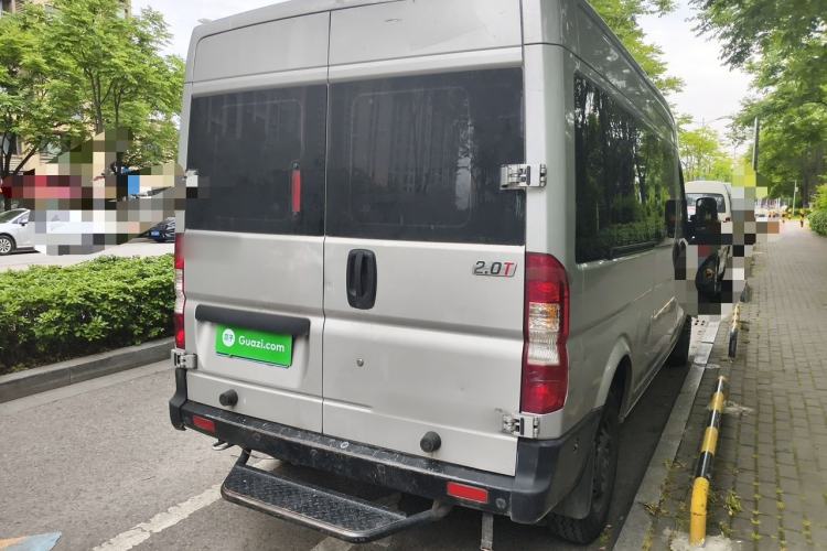 Used Dongfeng Yufeng  Rear Right 45 Deg