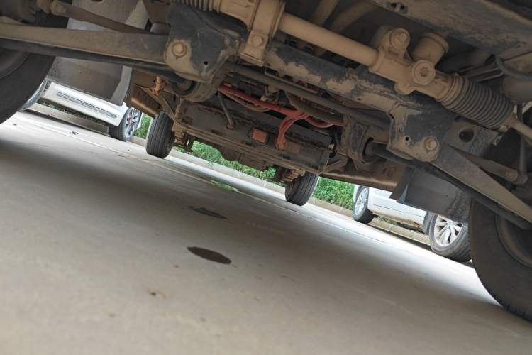 Used Dongfeng Yufeng EM26 2023 Standard Edition 41.472 kWh Henan Lithium Power Chassis Front