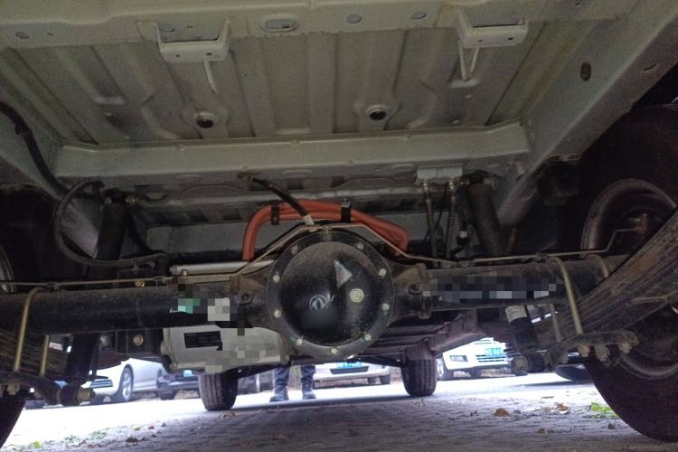 Used Dongfeng Yufeng EM26 2023 Standard Edition 41.472 kWh Henan Lithium Power Chassis Rear