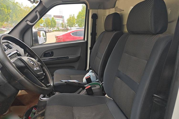 Used Dongfeng Yufeng EM26 2023 Standard Edition 41.472 kWh Henan Lithium Power Left Rear Seat