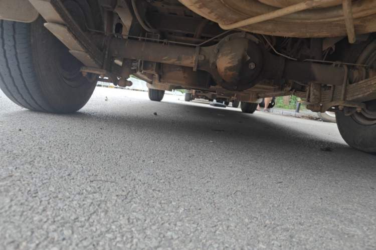 Used Dongfeng Yufeng EM26  Chassis Rear