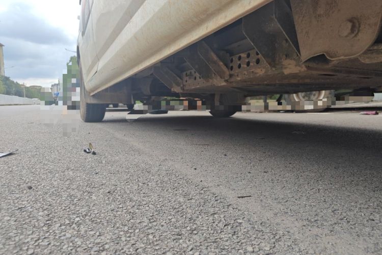 Used Dongfeng Yufeng EM26  Chassis Rear Left