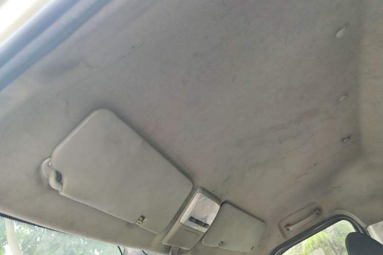 Used Dongfeng Yufeng EM26  Headliner