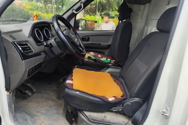 Used Dongfeng Yufeng EM26  Left Front Seat