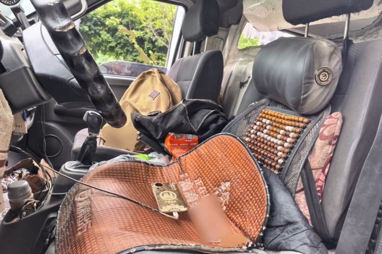 Used Dongfeng Yufeng EM26  Left Rear Seat