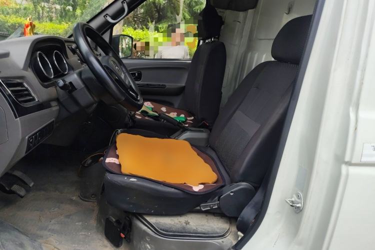 Used Dongfeng Yufeng EM26  Left Rear Seat