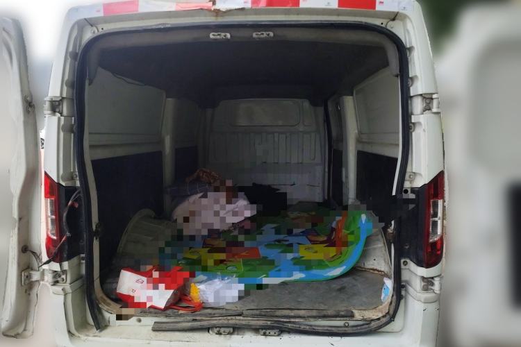 Used Dongfeng Yufeng EM26  Trunk