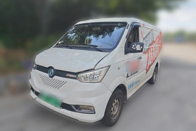 Dongfeng Yufeng EM26 2023 Standard Edition 41.472 kWh Henan Lithium Power usado