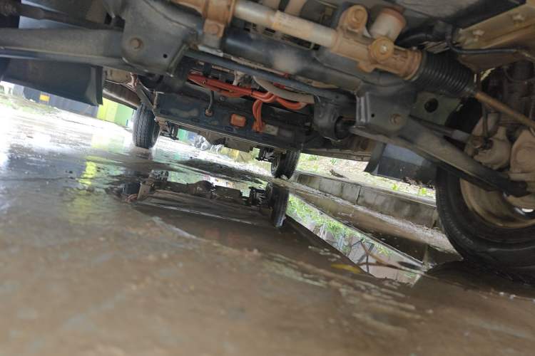 Used Dongfeng Yufeng EM26 2023 Standard Edition 41.472 kWh Henan Lithium Power Chassis Front