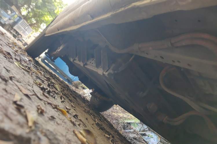 Used Dongfeng Yufeng EM26 2023 Standard Edition 41.472 kWh Henan Lithium Power Chassis Front Right