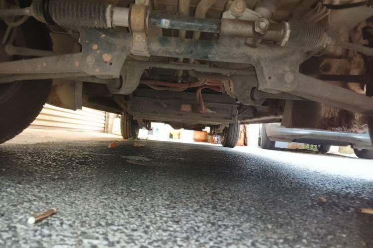 Used Dongfeng Yufeng EM26 2023 Standard Edition 41.472 kWh Henan Lithium Power Chassis Front