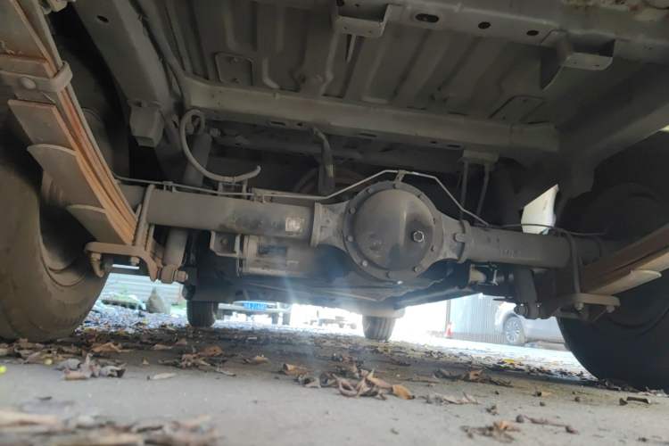 Used Dongfeng Yufeng EM26 2023 Standard Edition 41.472 kWh Henan Lithium Power Chassis Rear