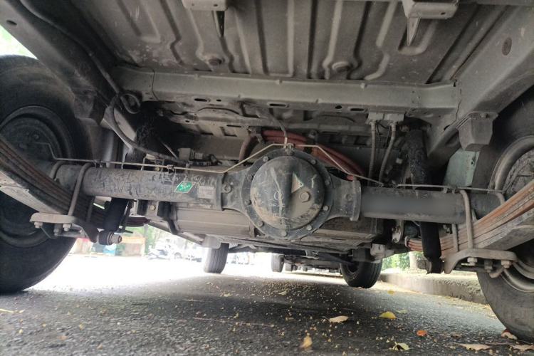 Used Dongfeng Yufeng EM26 2023 Standard Edition 41.472 kWh Henan Lithium Power Chassis Rear
