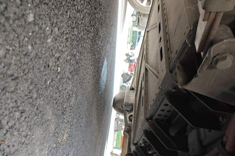Used Dongfeng Yufeng EM26 2023 Standard Edition 41.472 kWh Henan Lithium Power Chassis Rear Right