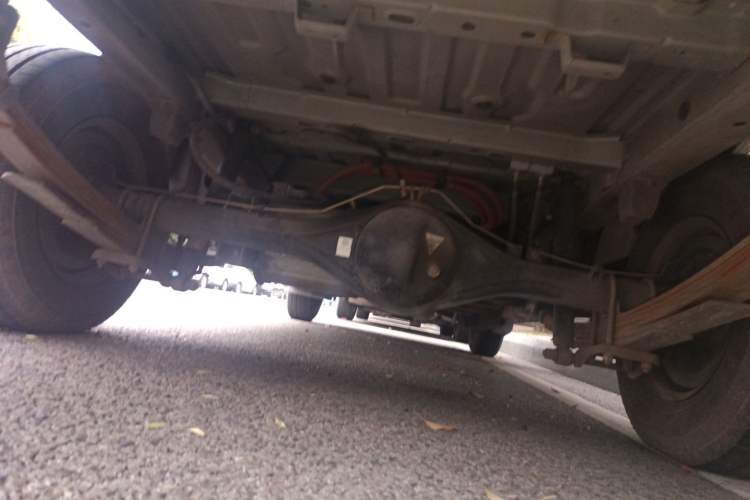 Used Dongfeng Yufeng EM26 2023 Standard Edition 41.472 kWh Henan Lithium Power Chassis Rear