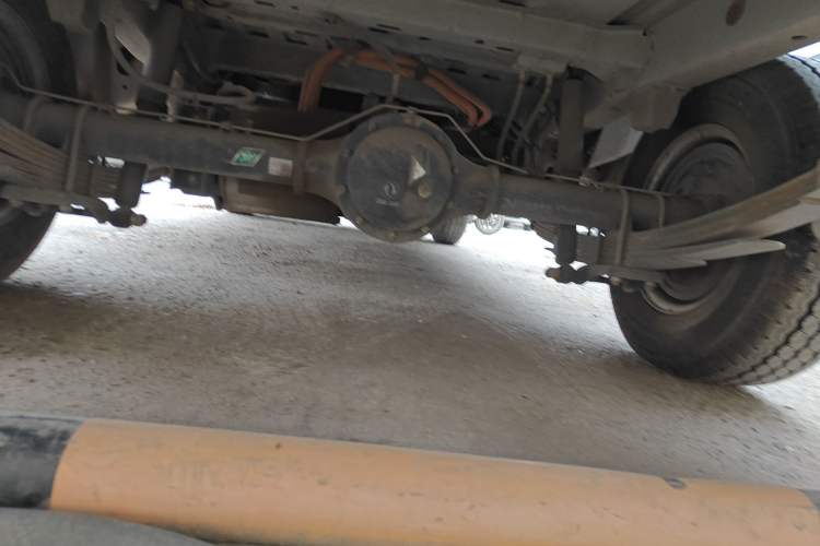 Used Dongfeng Yufeng EM26 2023 Standard Edition 41.472 kWh Henan Lithium Power Chassis Rear