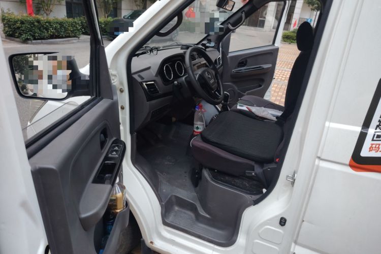 Used Dongfeng Yufeng EM26 2023 Standard Edition 41.472 kWh Henan Lithium Power Driver Seat