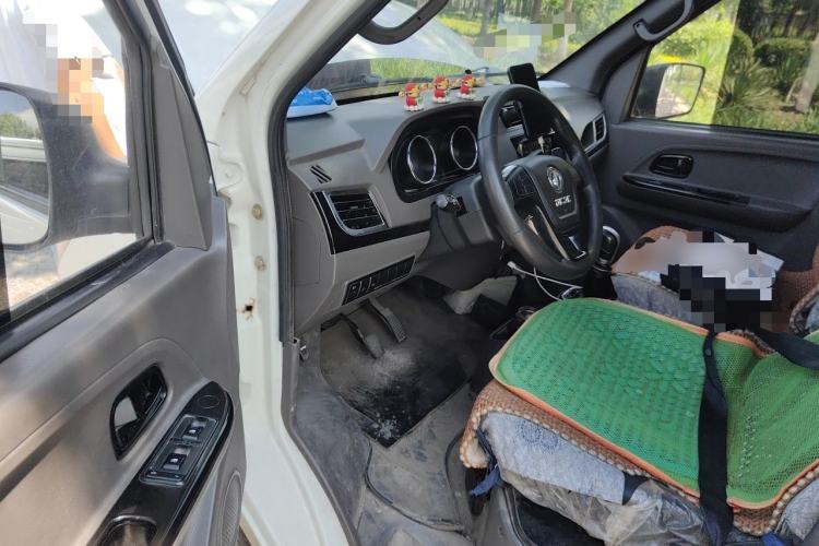 Used Dongfeng Yufeng EM26 2023 Standard Edition 41.472 kWh Henan Lithium Power Driver Seat