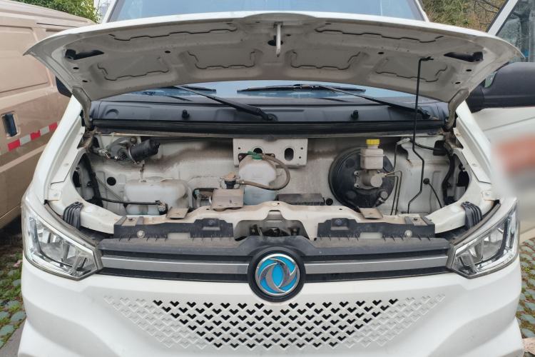 Used Dongfeng Yufeng EM26 2023 Standard Edition 41.472 kWh Henan Lithium Power Engine Bay