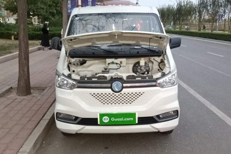 Used Dongfeng Yufeng EM26 2023 High-End Model 41.86 kWh CATL Engine Bay