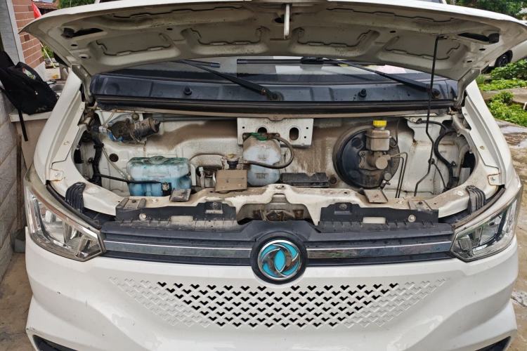 Used Dongfeng Yufeng EM26 2023 Standard Edition 41.472 kWh Henan Lithium Power Engine Bay