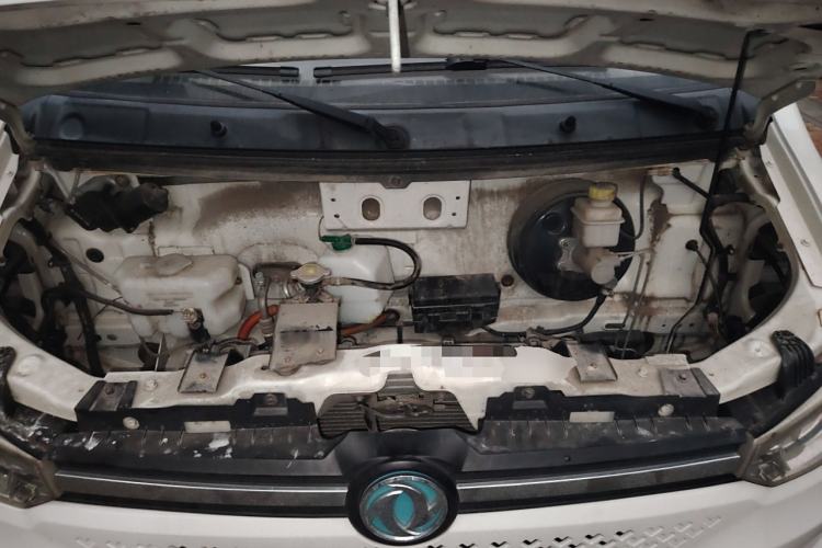 Used Dongfeng Yufeng EM26 2023 Standard Edition 41.472 kWh Henan Lithium Power Engine Bay