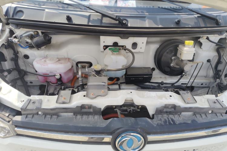 Used Dongfeng Yufeng EM26 2023 Standard Edition 41.472 kWh Henan Lithium Power Engine Bay
