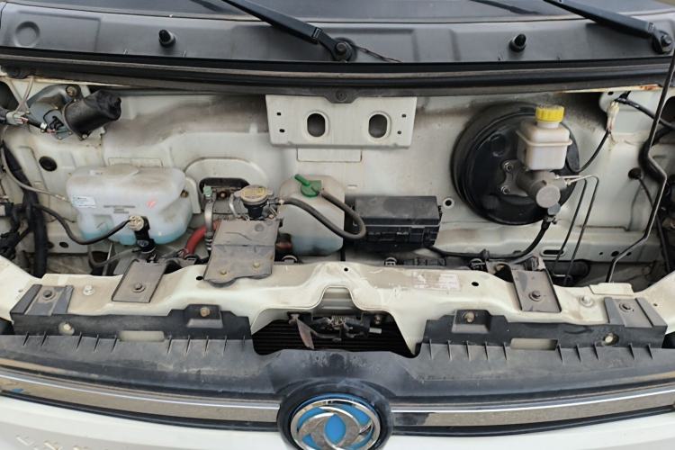 Used Dongfeng Yufeng EM26 2023 Standard Edition 41.472 kWh Henan Lithium Power Engine Bay