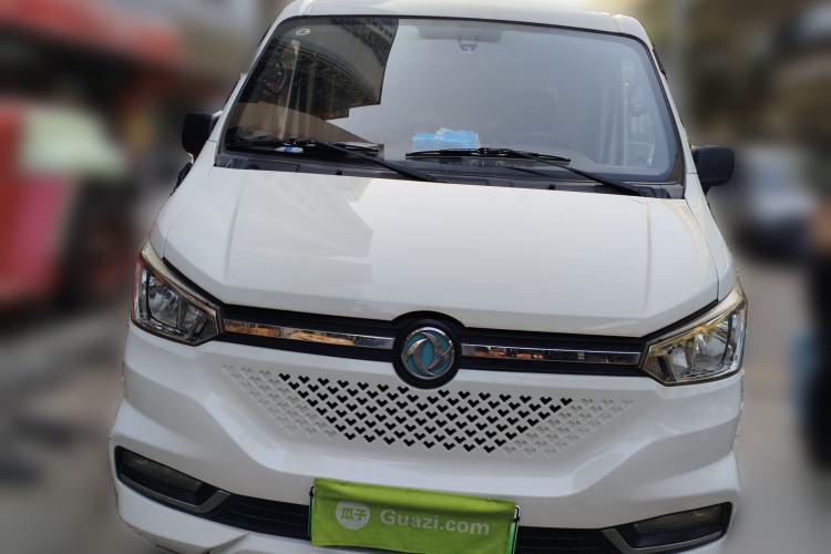 Used Dongfeng Yufeng EM26 2023 High-End Model 41.86 kWh CATL Exterior 1