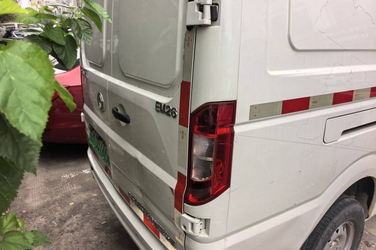 Used Dongfeng Yufeng EM26 2023 Standard Edition 41.472 kWh Henan Lithium Power Exterior 4