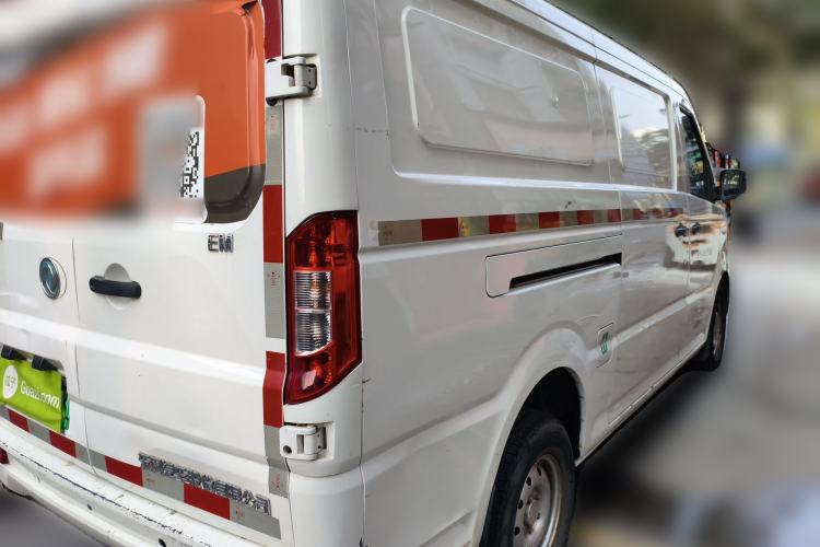 Used Dongfeng Yufeng EM26 2023 High-End Model 41.86 kWh CATL Exterior 5