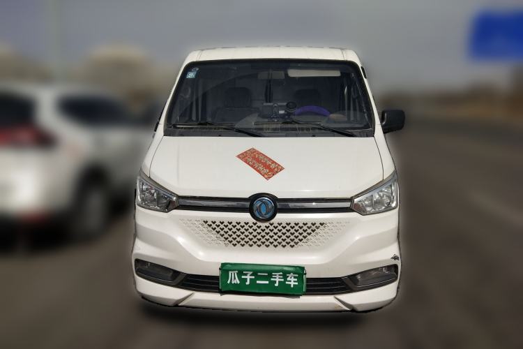 Used Dongfeng Yufeng EM26 2023 High-End Model 41.86 kWh CATL Front
