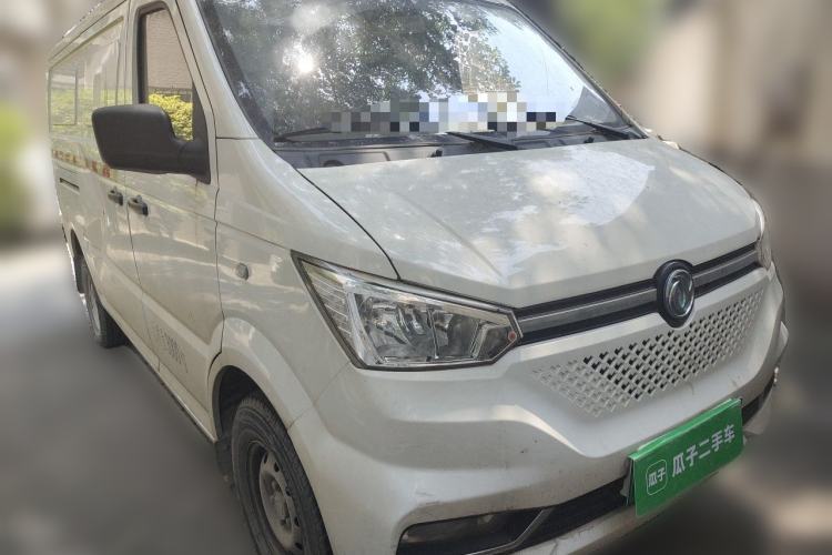 Used Dongfeng Yufeng EM26 2023 High-End Model 41.86 kWh CATL Front Right 45 Deg