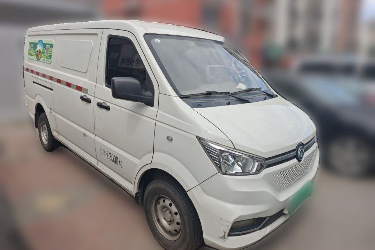 Used Dongfeng Yufeng EM26 2023 High-End Model 41.86 kWh CATL Front Right 45 Deg
