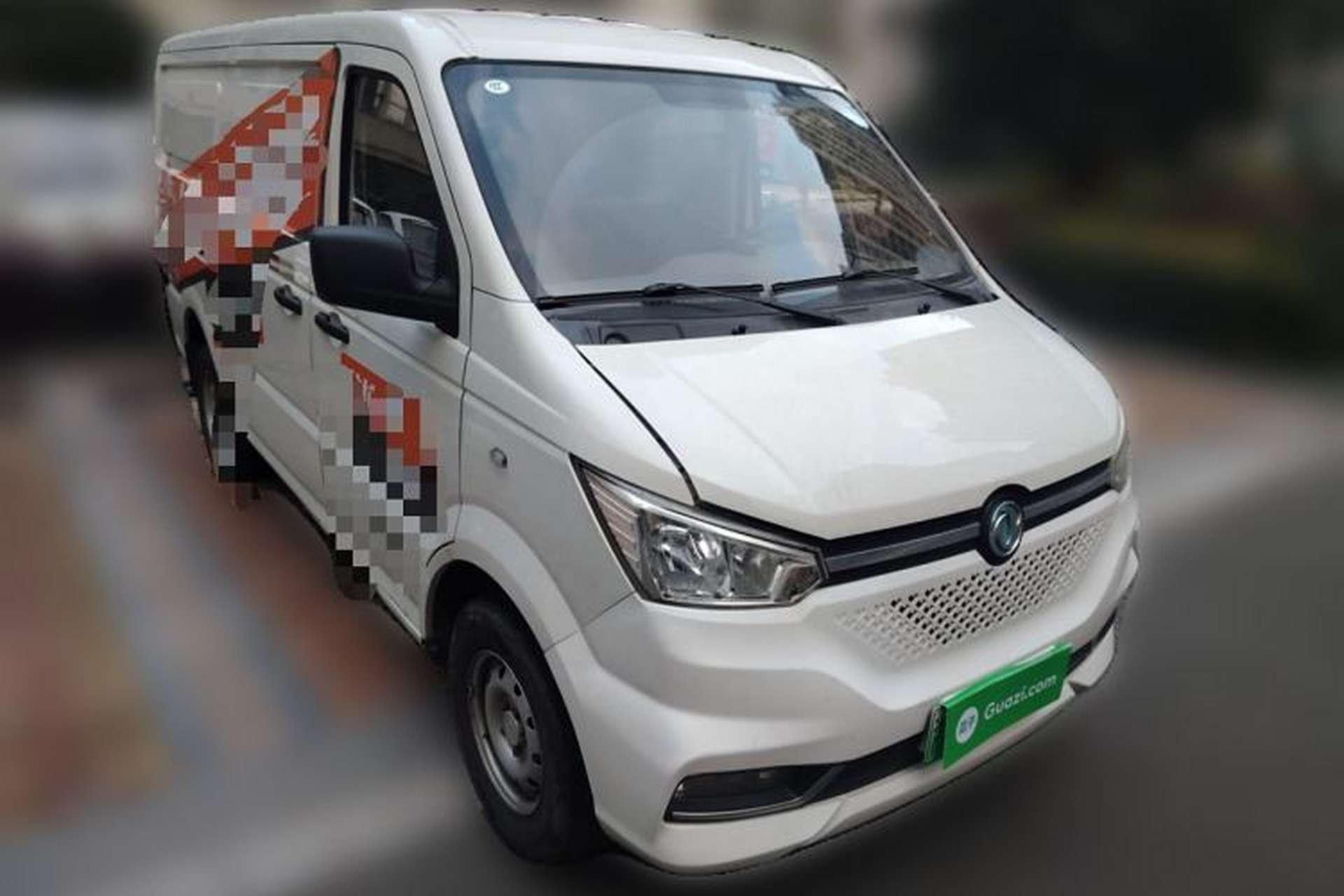 Used Dongfeng Yufeng EM26 2023 Standard Edition 41.472 kWh Henan Lithium Power Front Right 45 Deg