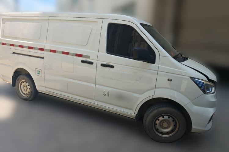 Used Dongfeng Yufeng EM26 2023 Standard Edition 41.472 kWh Henan Lithium Power Front Right 45 Deg