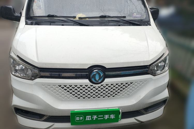 Used Dongfeng Yufeng EM26 2023 High-End Model 41.86 kWh CATL Front