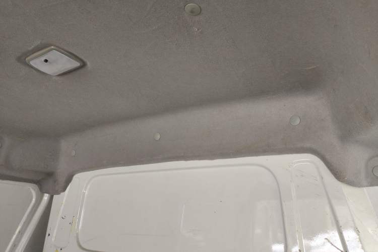 Used Dongfeng Yufeng EM26 2023 High-End Model 41.86 kWh CATL Headliner