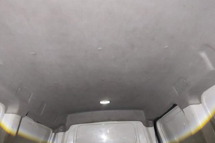 Used Dongfeng Yufeng EM26 2023 Standard Edition 41.472 kWh Henan Lithium Power Headliner