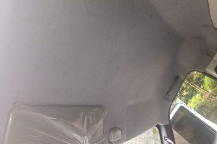 Used Dongfeng Yufeng EM26 2023 Standard Edition 41.472 kWh Henan Lithium Power Headliner