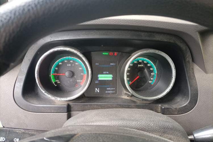 Used Dongfeng Yufeng EM26 2023 Standard Edition 41.472 kWh Henan Lithium Power Instrument Cluster