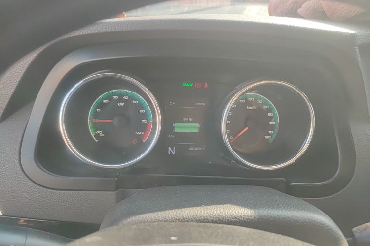 Used Dongfeng Yufeng EM26 2023 Standard Edition 41.472 kWh Henan Lithium Power Instrument Cluster