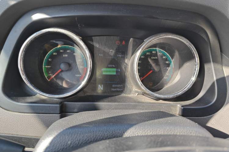 Used Dongfeng Yufeng EM26 2023 High-End Model 41.86 kWh CATL Instrument Cluster