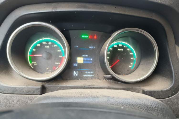 Used Dongfeng Yufeng EM26 2023 Standard Edition 41.472 kWh Henan Lithium Power Instrument Cluster