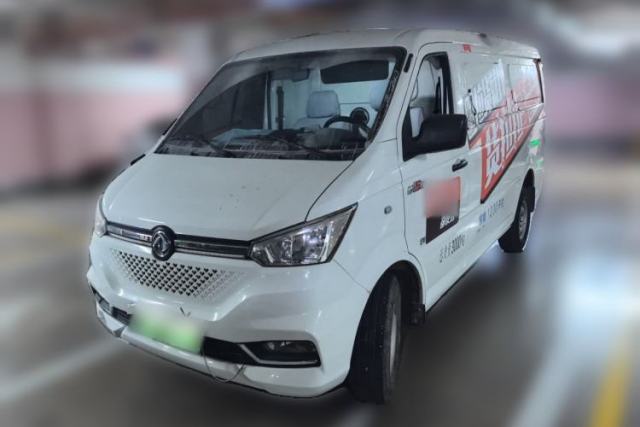 Używany Dongfeng Yufeng EM26 2023 High-End Model 41.86 kWh CATL