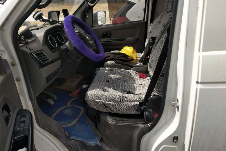 Used Dongfeng Yufeng EM26 2023 High-End Model 41.86 kWh CATL Left Front Seat