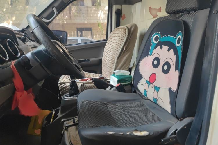 Used Dongfeng Yufeng EM26 2023 Standard Edition 41.472 kWh Henan Lithium Power Left Front Seat